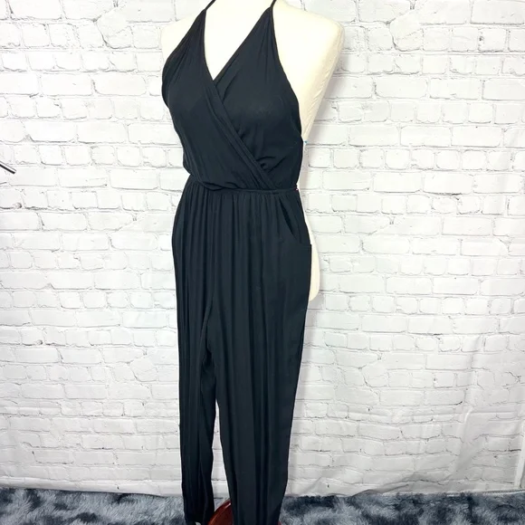 🖤|•LULUS•| Lightweight Black Jumpsuit Size XS-Small - Picture 4 of 15